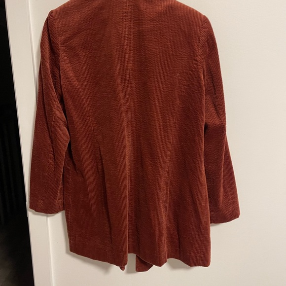 Blazer - Picture 1 of 4